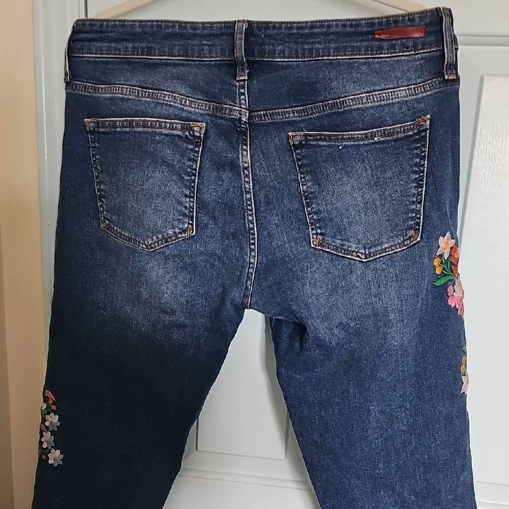 Pilcro and the Letterpress Dark Blue Straight Leg Jeans with Floral Embroidery - Picture 3 of 4